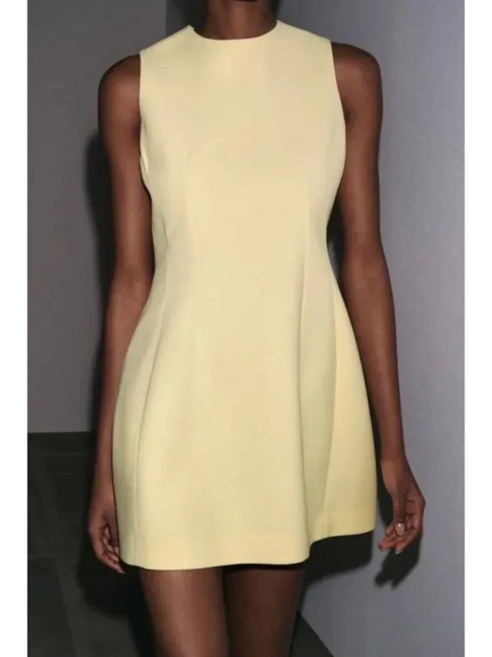 Zara Womens Mini Dress Large Light Yellow Sleeveless Pleated A-Line 3123/281 NWT